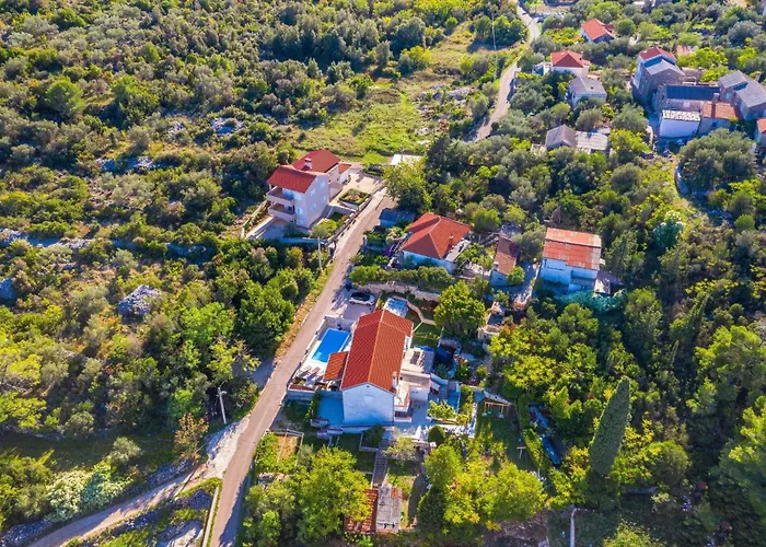 My Dalmatia - Sea View Nana With Private Swimming Pool Lukoran
