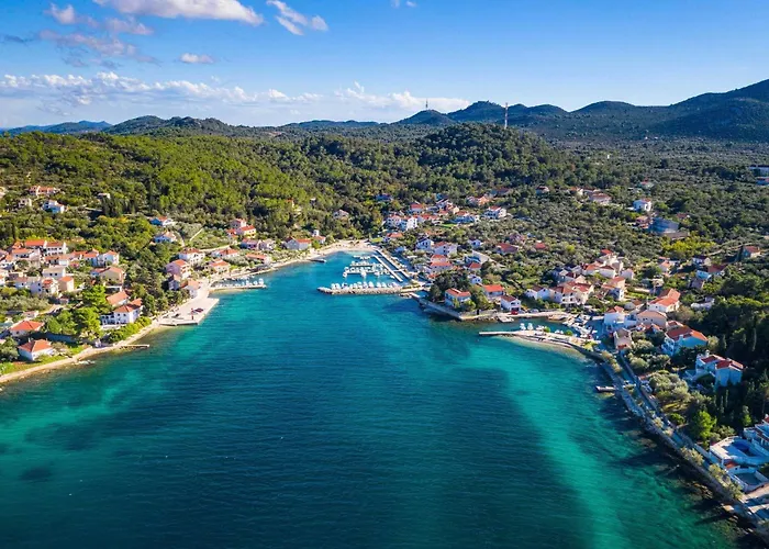My Dalmatia - Sea View Nana With Private Swimming Pool 펜션 Lukoran