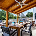 My Dalmatia - Sea View Nana With Private Heated Pool *