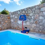 Vikendica My Dalmatia - Sea View Nana With Private Heated Pool