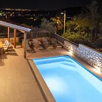 My Dalmatia - Sea View Nana With Private Heated Pool * Lukoran