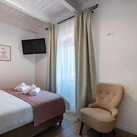 My Dalmatia - Sea View Nana With Private Heated Pool בית נופש Lukoran