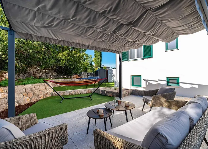 My Dalmatia - Sea View Nana With Private Swimming Pool بيت للعطل Lukoran