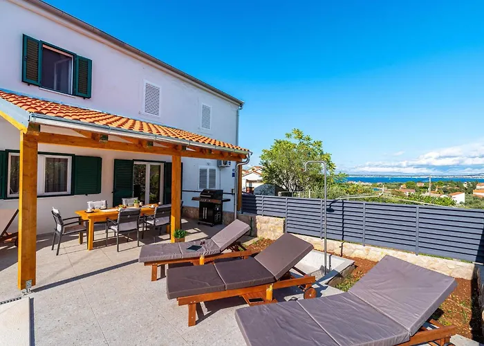 My Dalmatia - Sea View Nana With Private Swimming Pool * Lukoran